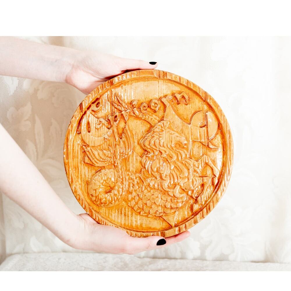 Vintage 1970s Zodiac Capricorn Chalkware Groovy Wall Art, Horoscope Chalk Decor